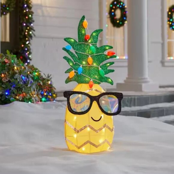 3 Ft LED Pineapple Tinsel Christmas Yard Decor Coastal Beach Tropical Holiday - Picture 1 of 7